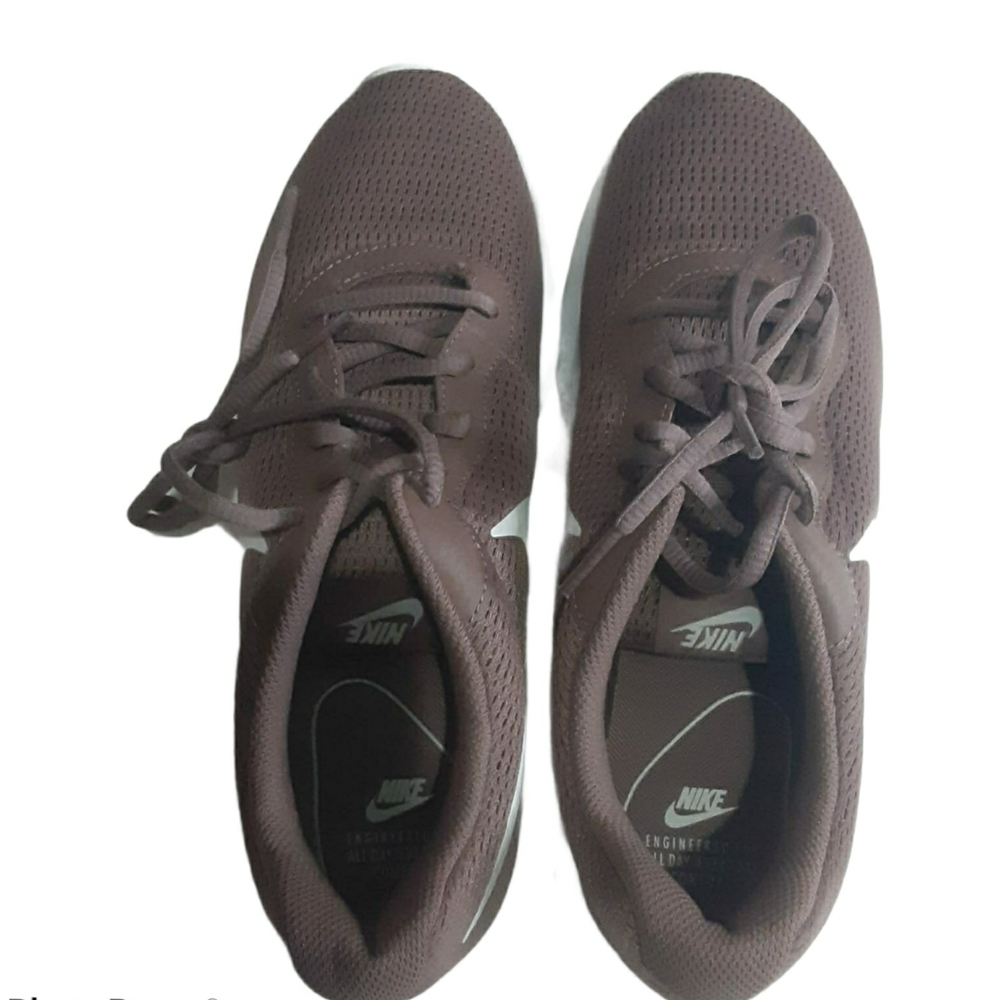 Nike Women's Low-Top Trainers Sneakers - Picture 3 of 4